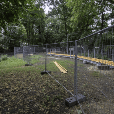 Barrierearmer Zugang in den Hundefreilauf_28