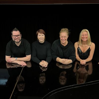 Musiktheater-Ensemble der Musikschule Norderstedt pr�sentiert das Musical �Cabaret�